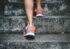 1만 보의 미신: 꼭 1만 보를 채워야 할까? 당신에게 맞는 ‘진짜’ 권장량 person wearing orange and gray Nike shoes walking on gray concrete stairs